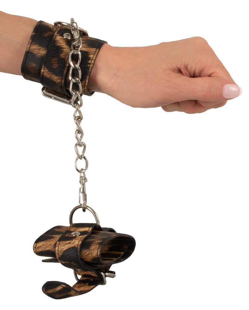 FEELME | Fancy Wrist Cuffs
